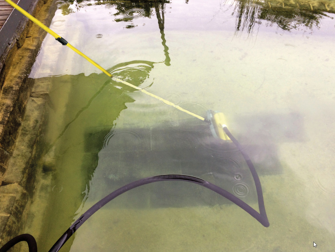 BISAM BURSTE 44 aktivní kartáčový SET s Li-Ion AKU napájením, Rössle