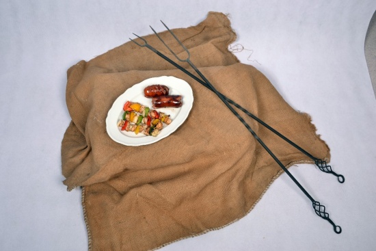 Ručně kované vidlice na opékání buřtů a špízů - ŠPICHOLCE